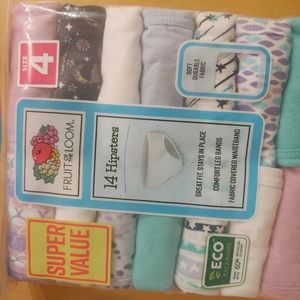 Girl's hipster underwear-size 4
